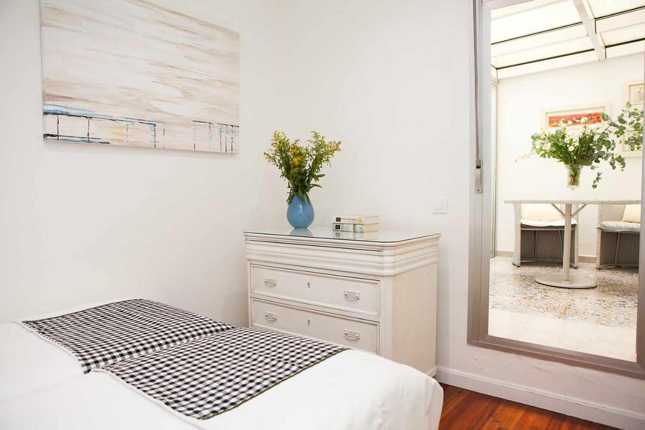 Charming Apartment With Pool And Garage Seville Ngoại thất bức ảnh
